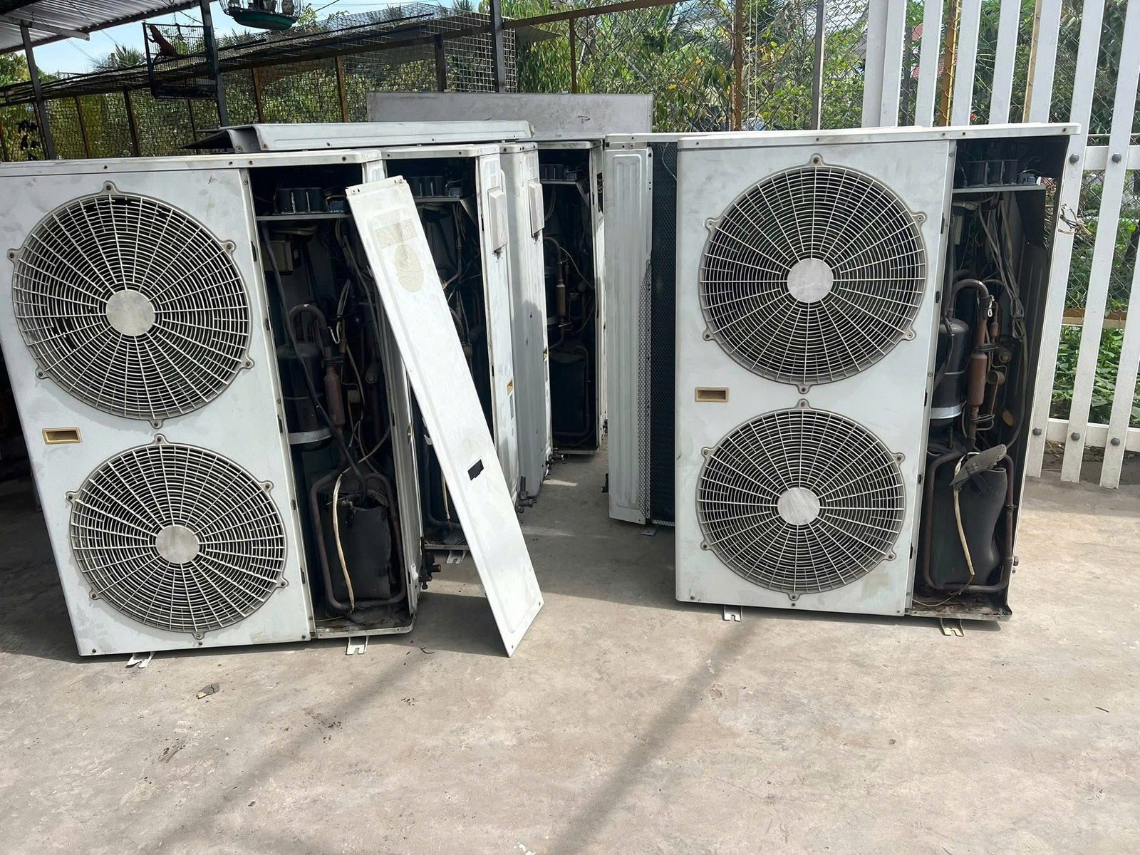 Thu mua máy lạnh âm trần, máy lạnh trung tâm